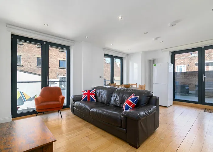 London Hoxton Shoreditch 2 Bed 2 Bath Roof Terrace